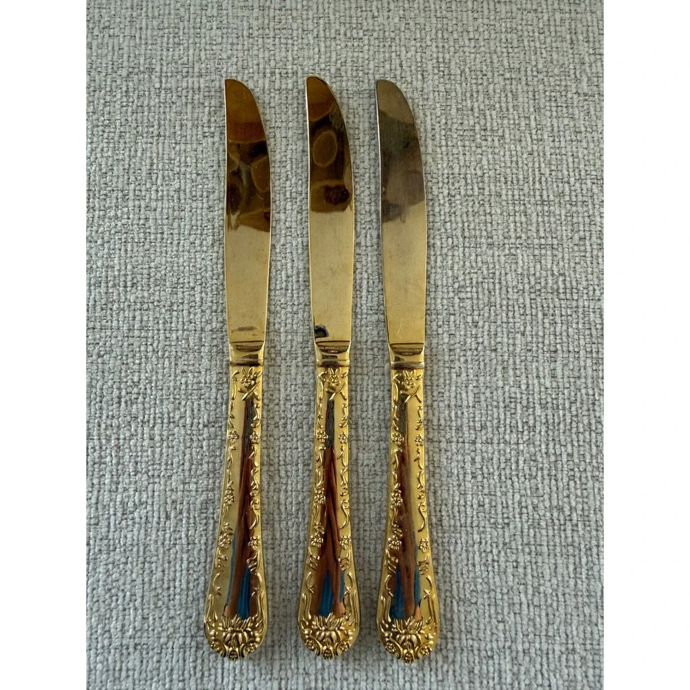 Vintage Wm Rogers & Son Golden Enchanted Rose Gold Electroplate Dinner Knives x3